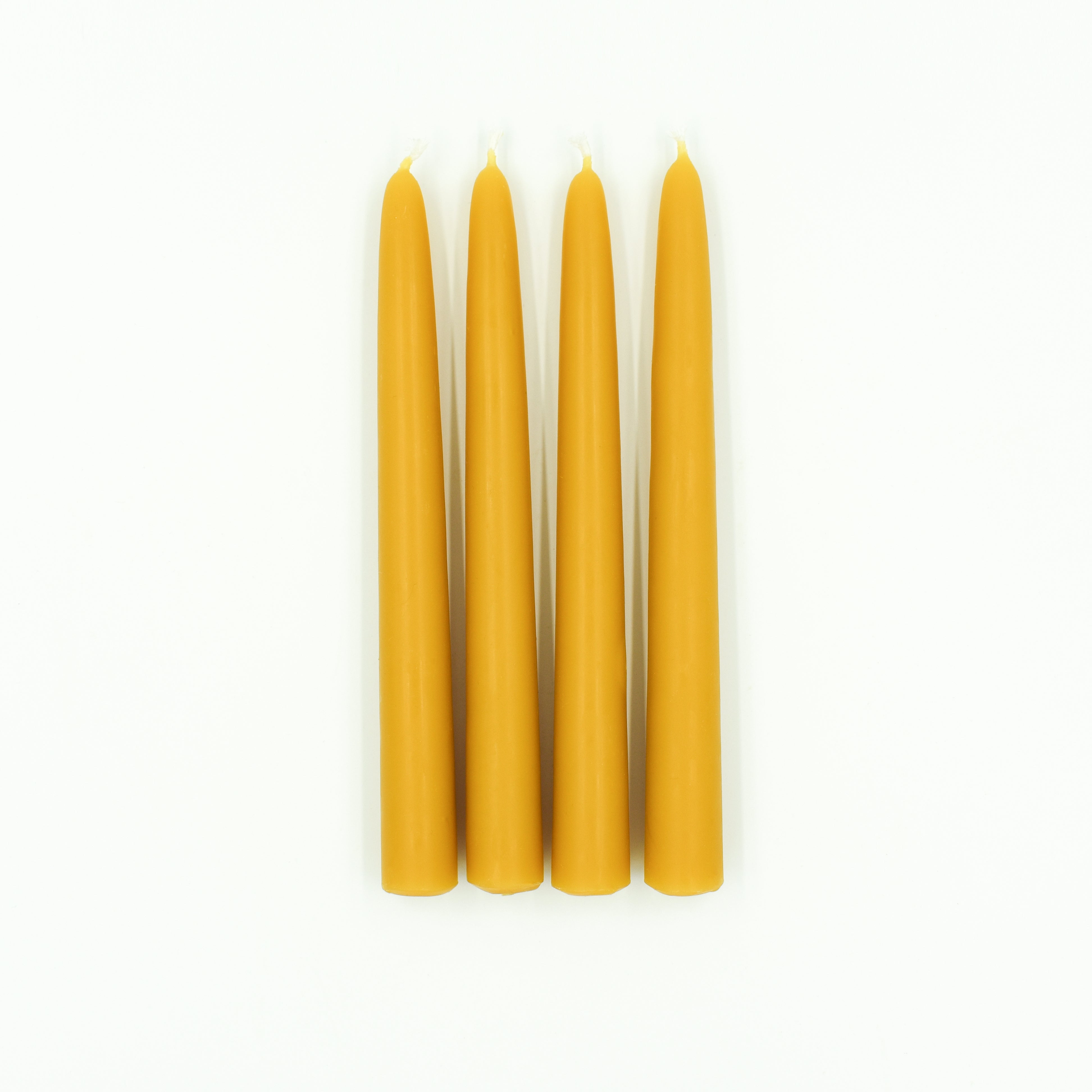 Natural Beeswax 12 Column Tapers – Cultiverre